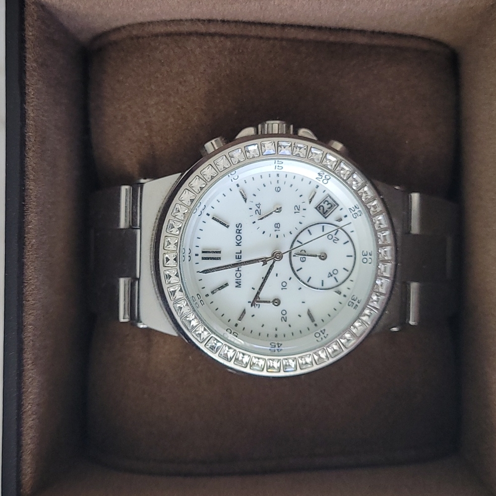 Michael Kors stainless steel oversized chronograph watch MK5585